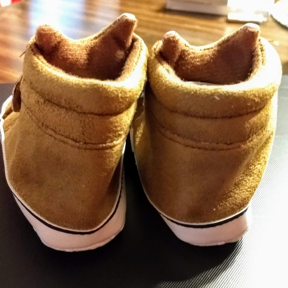 5/$30 Fox Baby Velcro Boots 12-18 Months - Picture 4 of 6